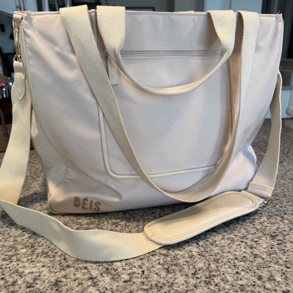 BEIS The East to West Tote